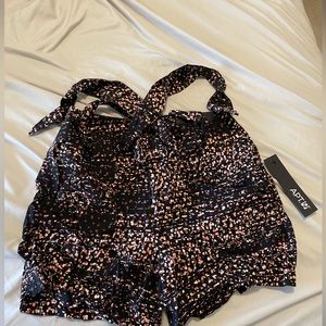NWT Apt 9 Mid Rise Shorts